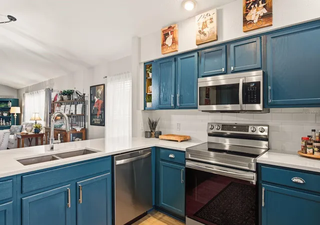 Photo 4 of Single family home for sale at 11328 Hollander Ave, Hudson, FL 34667 | MLS# TB8534077 | Listing updated on 2026-08-10