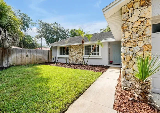 Photo 2 of Single family home for sale at 8405 Waialae Ct, Orlando, FL 32819 | MLS# O6429304 | Listing updated on 2026-08-16