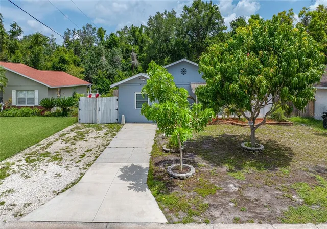 Photo 1 of Single family home for sale at 4115 55th Avenue Dr E, Bradenton, FL 34203 | MLS# TB8534093 | Listing updated on 2026-09-04