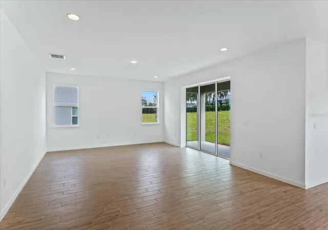 3rd image of 5415 Nickerbean St, Apopka, FL 32712 | MLS# G5115745