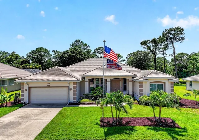 Photo 1 of Single family home for sale at 725 Sea Duck Dr, Daytona Beach, FL 32119 | MLS# FC320313 | Listing updated on 2026-09-24