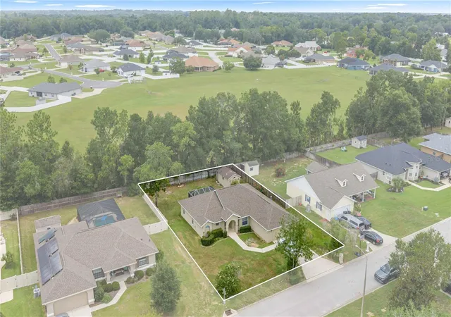Photo 2 of Single family home for sale at 1363 SE 65th Circle, Ocala, FL 34472 | MLS# OM729480 | Listing updated on 2026-08-16