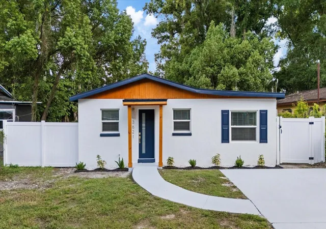 Photo 1 of Single family home for sale at 3621 E Comanche Ave, Tampa, FL 33610 | MLS# TB8534123 | Listing updated on 2026-10-29