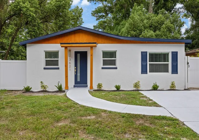 Photo 1 of Single family home for sale at 3621 E Comanche Ave, Tampa, FL 33610 | MLS# TB8534123 | Listing updated on 2026-10-29