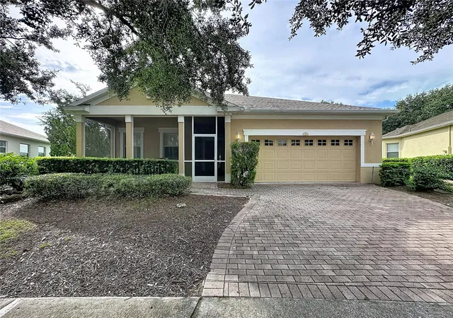Photo 2 of Single family home for sale at 122 Flame Vine Way, Groveland, FL 34736 | MLS# G5115751 | Listing updated on 2026-08-28