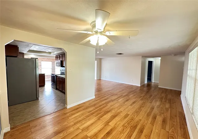 Photo 3 of Single family home for sale at 3313 Briar Cliff Dr, Holiday, FL 34691 | MLS# TB8534129 | Listing updated on 2026-08-30