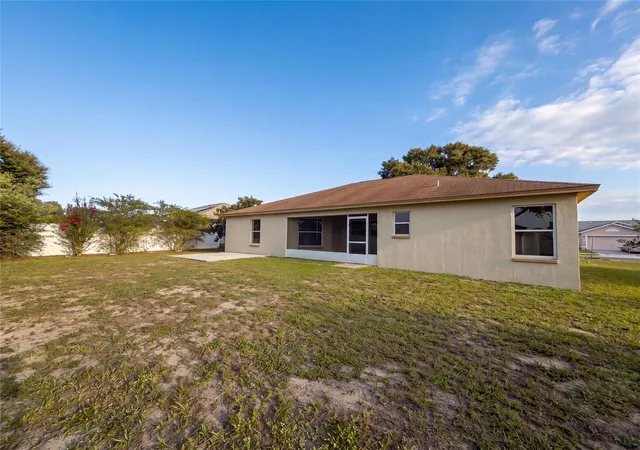 Photo 4 of Single family home for sale at 1038 Highland Crst Cir, Lake Wales, FL 33853 | MLS# O6429355 | Listing updated on 2026-09-21