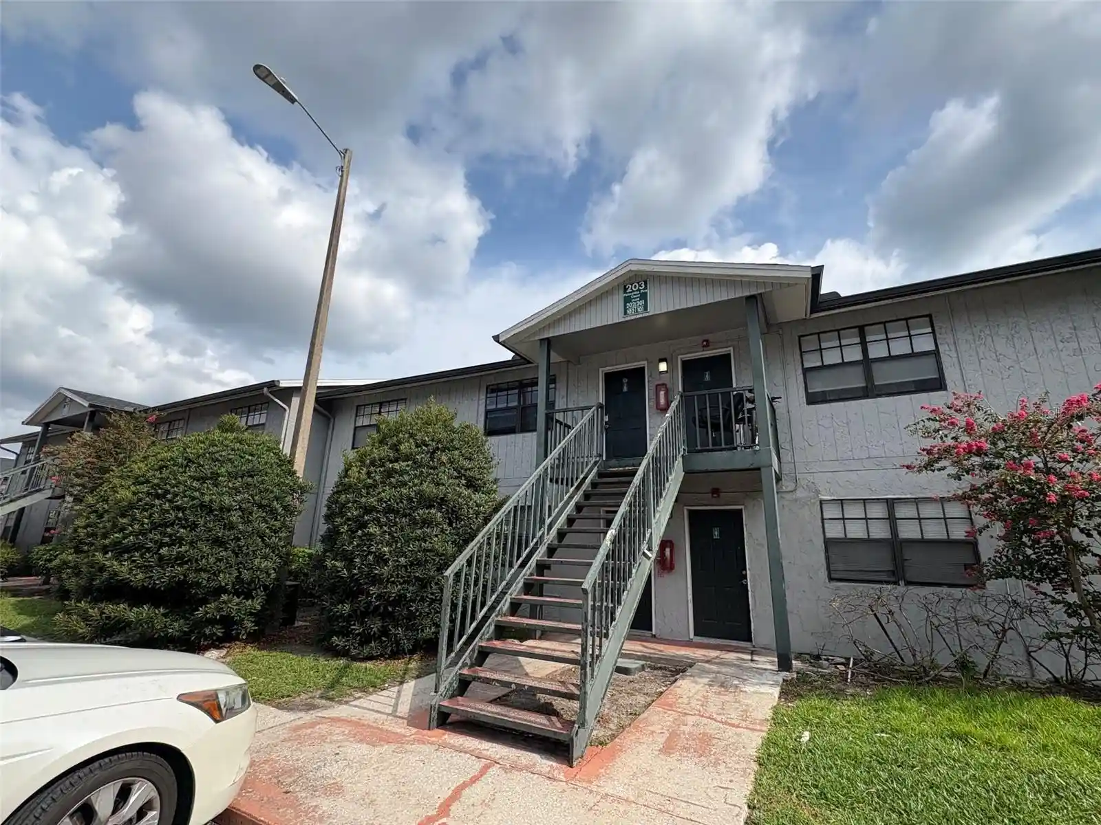 Listing Photo 1 - Condo for sale in 203 Poinsettia Pine Ct located at 203 Poinsettia Pine Ct, TAMPA, FL 33612 - Unit #102