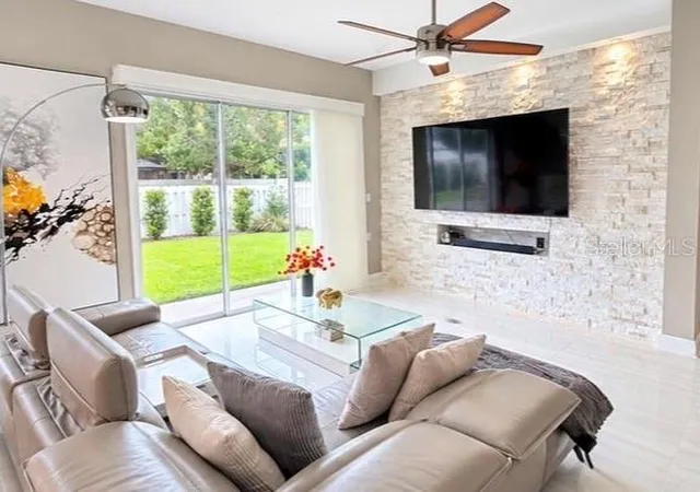 Photo 3 of Single family home for sale at 10133 Facet Ct, Orlando, FL 32836 | MLS# O6429360 | Listing updated on 2026-09-22