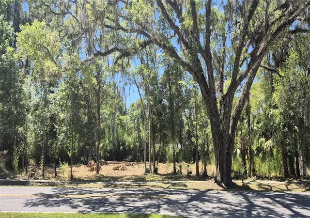 1st image of 625 W Dr M L King Jr Blvd, Brooksville, FL 34601 | MLS# TB8534139