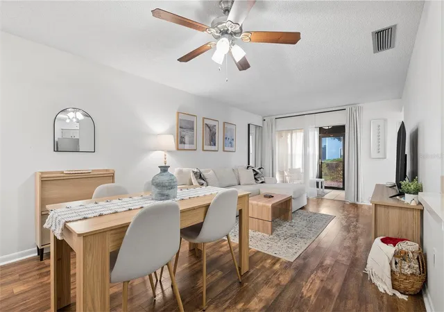 Listing Photo 1 - Condo for sale in building located at 3806 Southpointe Dr, ORLANDO, FL 32822 - Unit #L4