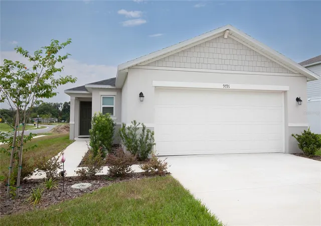 Photo 3 of Single family home for sale at 9791 Carson Way, Leesburg, FL 34788 | MLS# G5115757 | Listing updated on 2026-10-13
