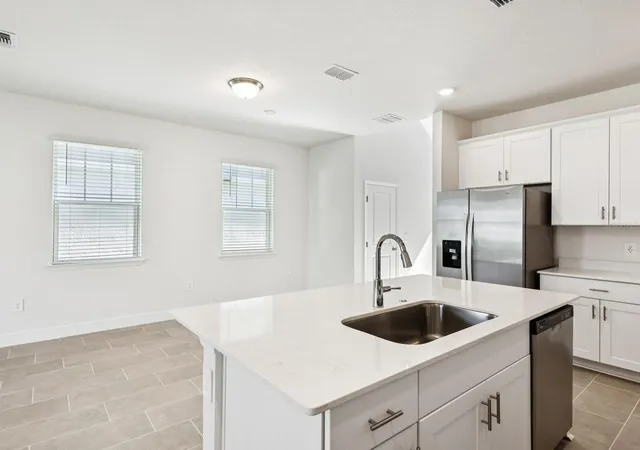 Photo 3 of Single family home for sale at 2198 Wildberry Way, Minneola, FL 34715 | MLS# TB8534170 | Listing updated on 2026-08-06