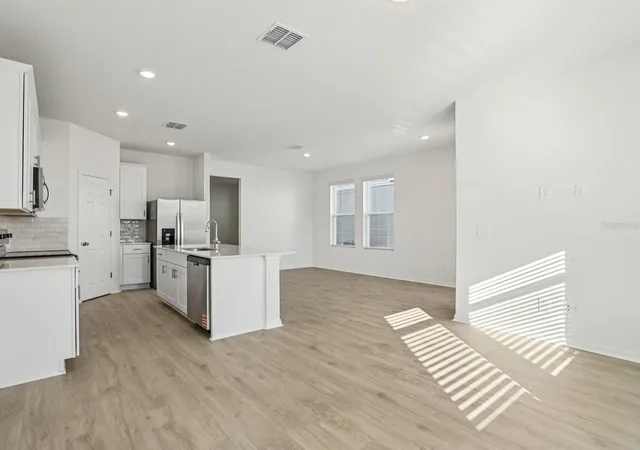 5th image of 4689 Cross Prairie Pkwy, Saint Cloud, FL 34772 | MLS# TB8534174