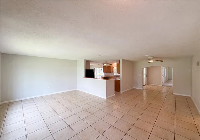 4th image of 6309 Sherman Ter, Sebring, FL 33876 | MLS# O6429387