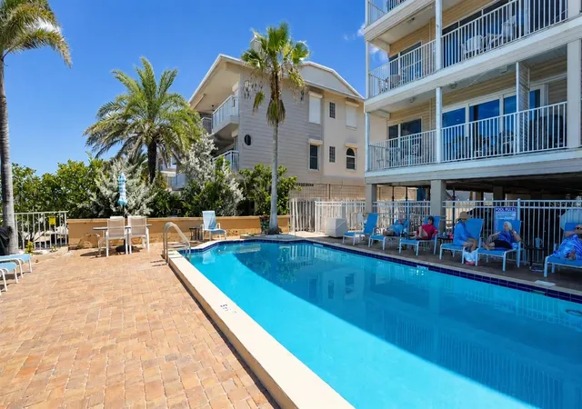 2nd image of 1802 Gulf Blvd, INDIAN ROCKS BEACH, FL 33785