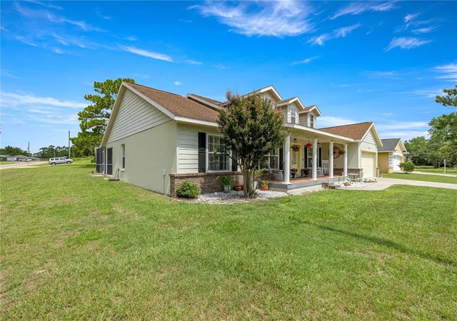 Photo 4 of Single family home for sale at 8061 SW 134th Loop, Ocala, FL 34473 | MLS# OM729488 | Listing updated on 2026-07-31