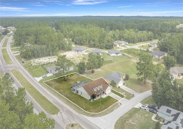 Photo 5 of Single family home for sale at 8061 SW 134th Loop, Ocala, FL 34473 | MLS# OM729488 | Listing updated on 2026-07-31