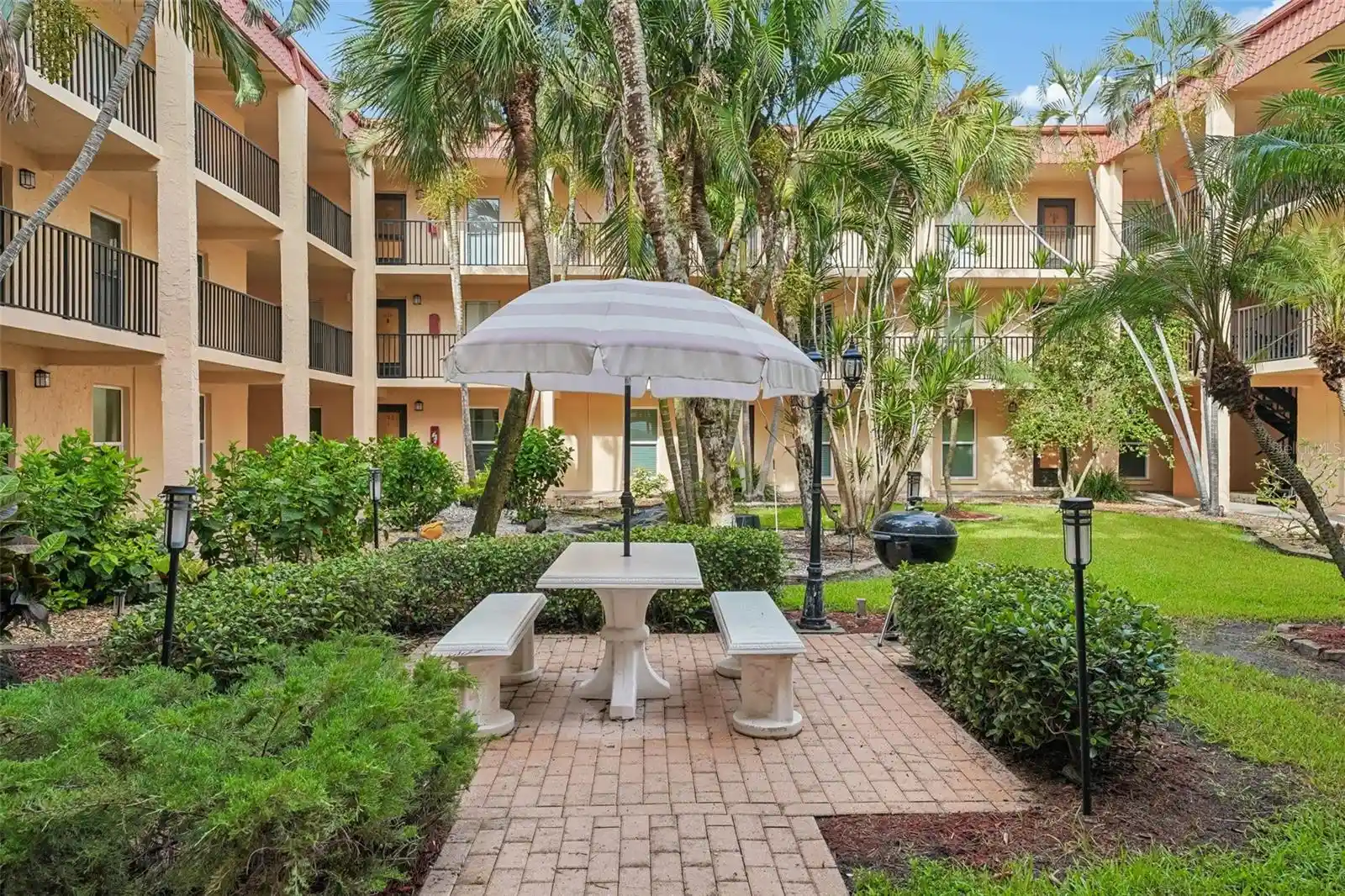 Listing Photo 2 - Condo for sale in 8911 Blind Pass Rd located at 8911 Blind Pass Rd, St. Petersburg, FL 33706 - Unit #104