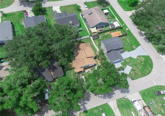 Photo 3 of Single family home for sale at 1665 Sailpoint Dr, Bartow, FL 33830 | MLS# S5154678 | Listing updated on 2026-08-25
