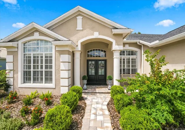 5th image of 18918 Saint Laurent Dr, Lutz, FL 33558 | MLS# TB8534214