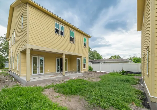 Photo 3 of Single family home for sale at 3320 15th Street N, Saint Petersburg, FL 33704 | MLS# TB8534225 | Listing updated on 2026-08-01