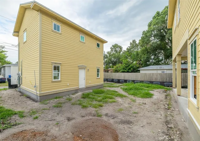 Photo 5 of Single family home for sale at 3320 15th Street N, Saint Petersburg, FL 33704 | MLS# TB8534225 | Listing updated on 2026-08-01