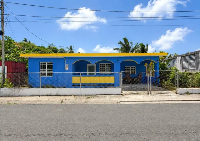 Photo 1 of Single family home for sale at 122 Pomarrosa St, Fajardo, PR 00738 | MLS# PR9123088 | Listing updated on 2026-08-24