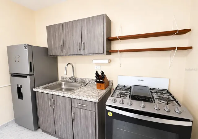 Photo 4 of Single family home for sale at 122 Pomarrosa St, Fajardo, PR 00738 | MLS# PR9123088 | Listing updated on 2026-10-29