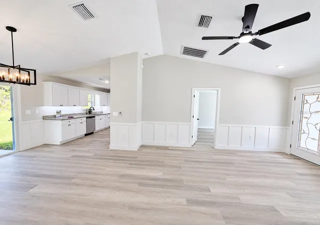 Photo 3 of Single family home for sale at 12744 Se 102nd Terrace, Belleview, FL 34420 | MLS# OM729494 | Listing updated on 2026-09-24