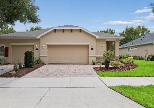 Photo 1 of Single family home for sale at 1381 Abbot Way, Deland, FL 32724 | MLS# O6429413 | Listing updated on 2026-08-01