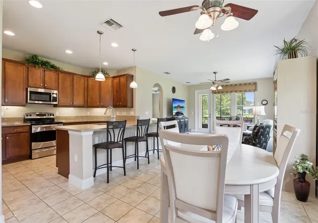 Photo 4 of Single family home for sale at 1381 Abbot Way, Deland, FL 32724 | MLS# O6429413 | Listing updated on 2026-08-01