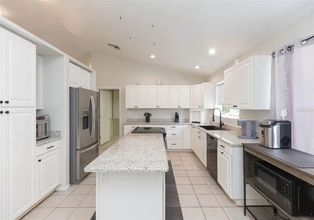 2nd image of 34299 Belt Dr, Dade City, FL 33523 | MLS# TB8534247
