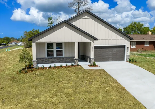 Photo 4 of Single family home for sale at 10153 Lynnhaven Rd, Spring Hill, FL 34608 | MLS# O6429422 | Listing updated on 2026-08-14