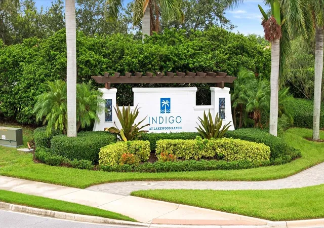 2nd image of 3036 Sky Blue Cvs, Bradenton, FL 34211 | MLS# A4701565
