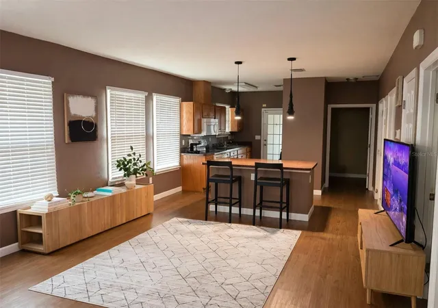 Photo 4 of Single family home for sale at 1712 W Main St, Leesburg, FL 34748 | MLS# G5115780 | Listing updated on 2026-10-08