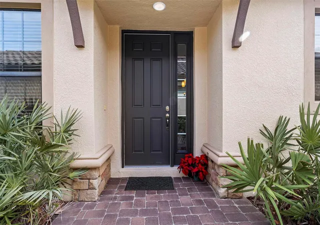 2nd image of 8424 Alberata Vista Dr, Tampa, FL 33647 | MLS# O6429444