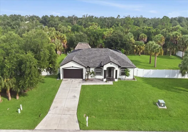 Photo 4 of Single family home for sale at 281 Pembroke Dr, Port Charlotte, FL 33954 | MLS# N6145206 | Listing updated on 2026-08-25
