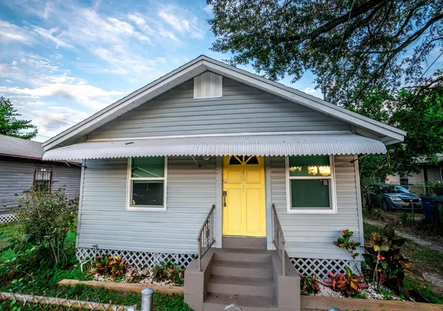 2nd image of 4811 N 30th St, Tampa, FL 33610 | MLS# TB8534278
