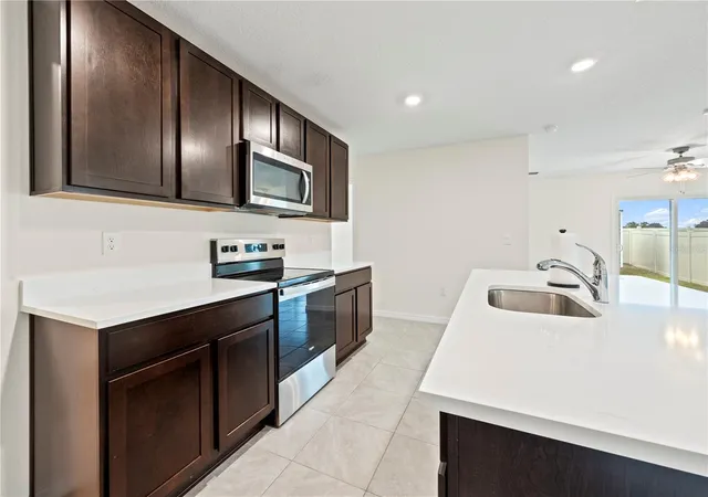 3rd image of 24595 Nw 11Th Pl, Newberry, FL 32669 | MLS# GC542355