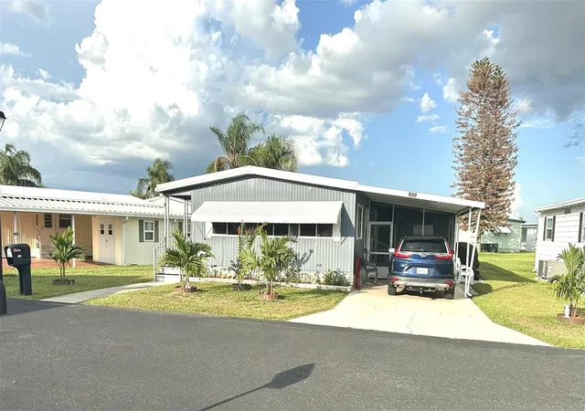Photo 1 of Manufactured home for sale at 315 Beaver Ln, Haines City, FL 33844 | MLS# P4939459 | Listing updated on 2026-08-28