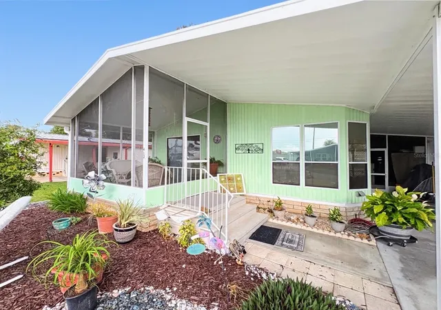 Photo 3 of Manufactured home for sale at 413 S Timber Trl, Wildwood, FL 34785 | MLS# G5115784 | Listing updated on 2026-07-31