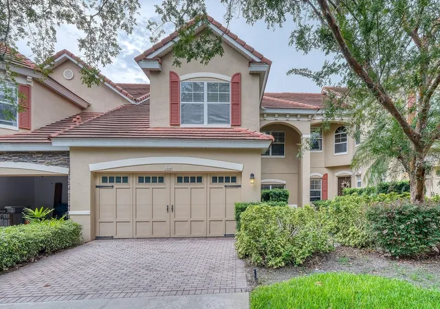 Photo 2 of Townhouse for sale at 7340 Regina Way, Orlando, FL 32819 | MLS# S5154696 | Listing updated on 2026-09-07