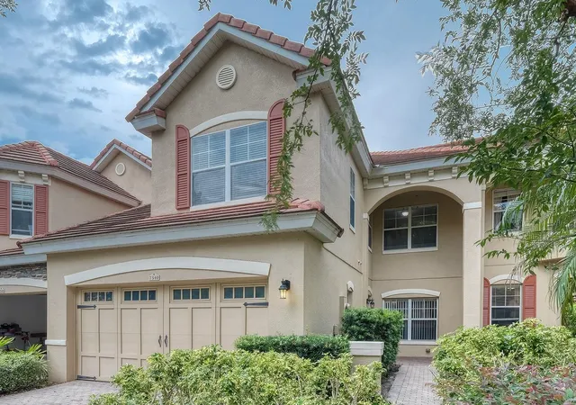 Photo 3 of Townhouse for sale at 7340 Regina Way, Orlando, FL 32819 | MLS# S5154696 | Listing updated on 2026-09-07