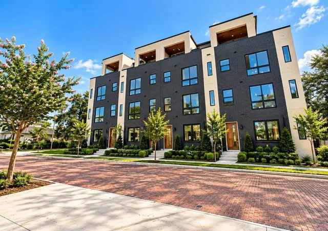 Townhouse for sale at 2117 N Ola Ave #3, TAMPA, FL 33602 | MLS# TB8534299