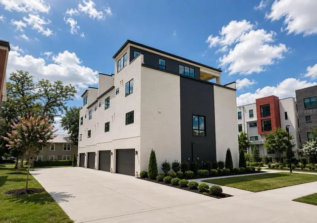 Photo 43 of Townhouse for sale at 2117 N Ola Ave #3, Tampa, FL 33602 | MLS# TB8534299 | Listing updated on 2026-09-14
