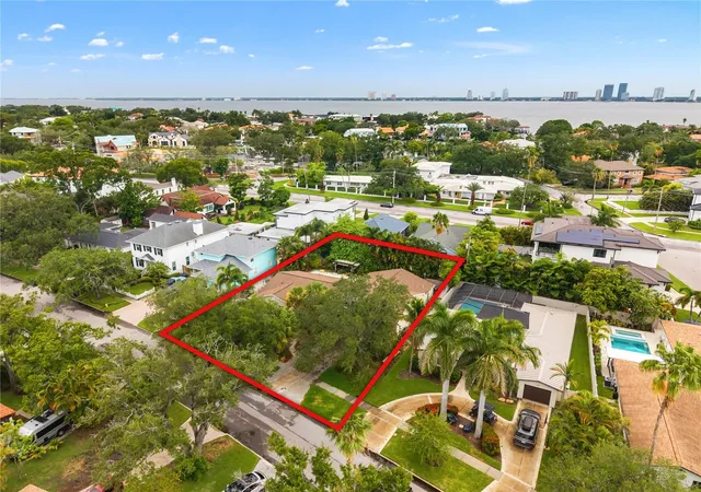 1st image of 410 Erie Ave, Tampa, FL 33606 | MLS# TB8534304