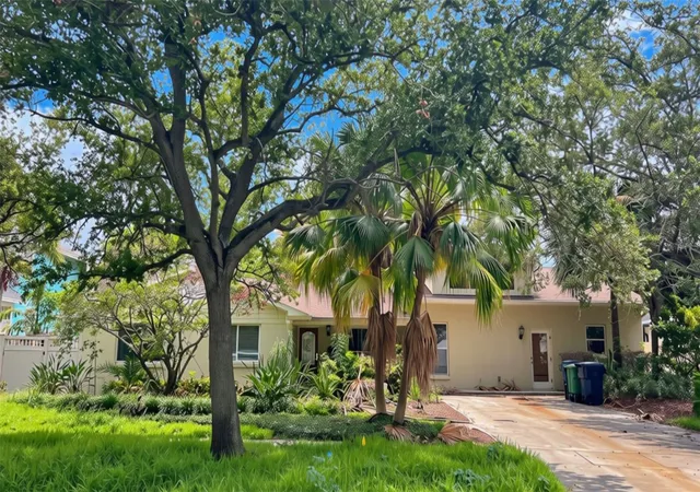 2nd image of 410 Erie Ave, Tampa, FL 33606 | MLS# TB8534304