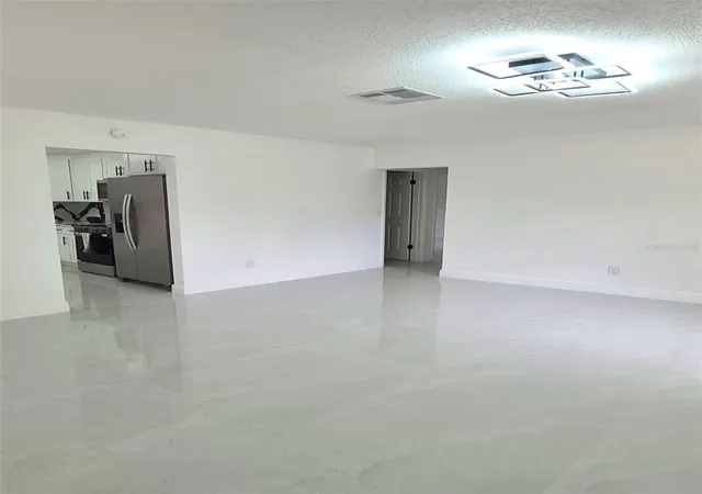 4th image of 7156 Spring Hill Dr, Spring Hill, FL 34606 | MLS# TB8534306