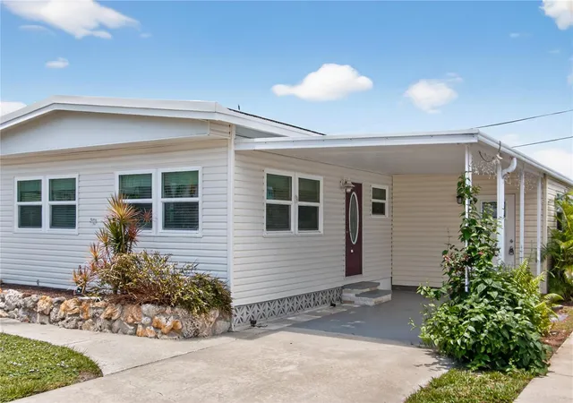 4th image of 808 S Green Cir, Venice, FL 34285 | MLS# N6145210